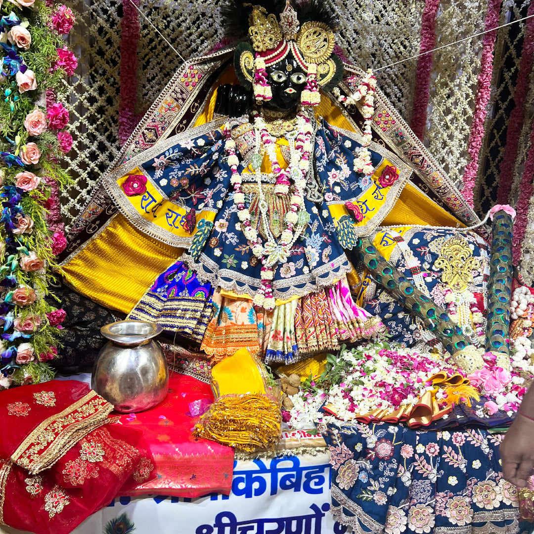 THE PHOOL BANGLA POSHAK