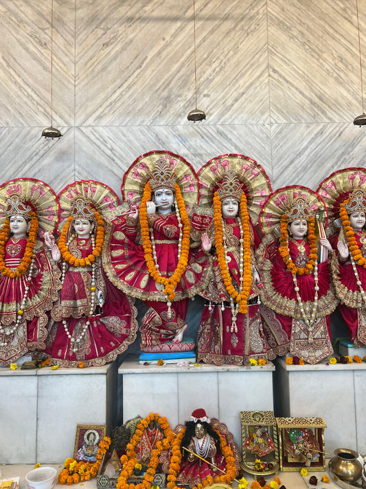 THE RAJRANI NAVVASTRA SHRINGAR POSHAK SET